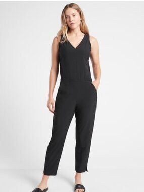 Women's Athleta Brooklyn Jumpsuit Black Sleeveless SIZE 8 TALL